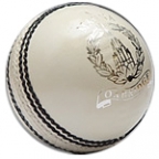 Cricket Ball Hand made High Quality tanned Leather Cork Center wrapped 4 pcs 5 ply wax polished 5.5 oz